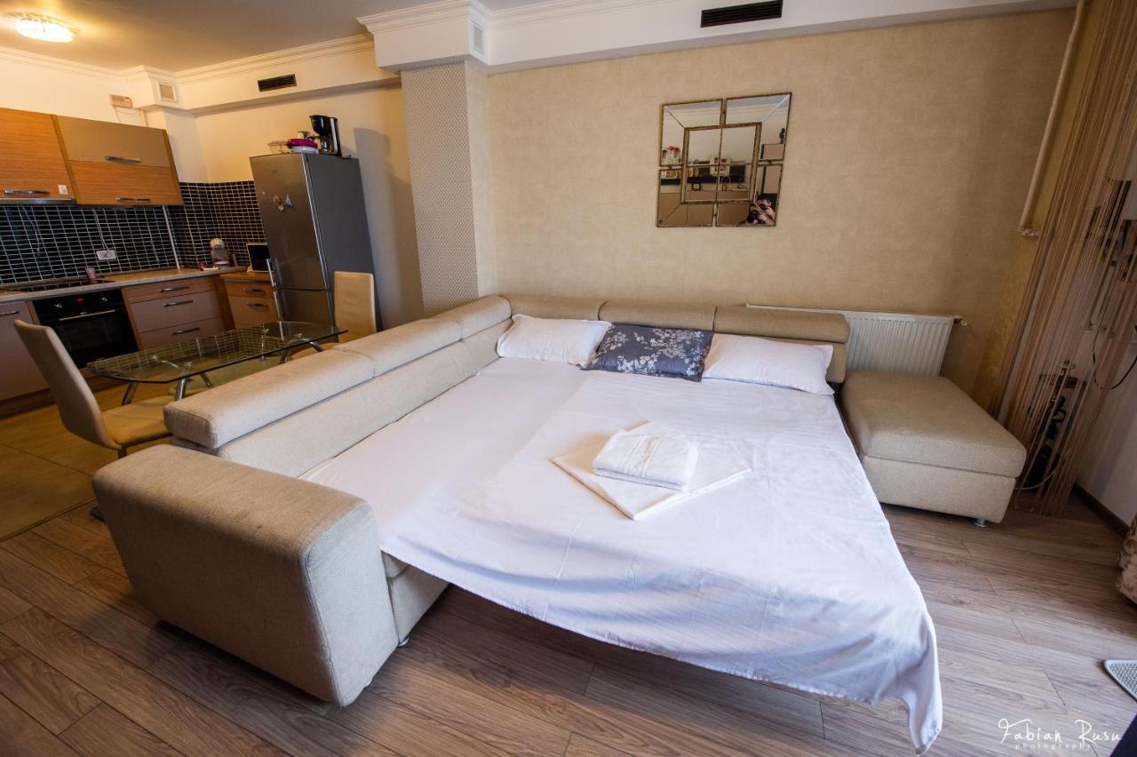 Lake Apartments Solid Mamaia Kültér fotó