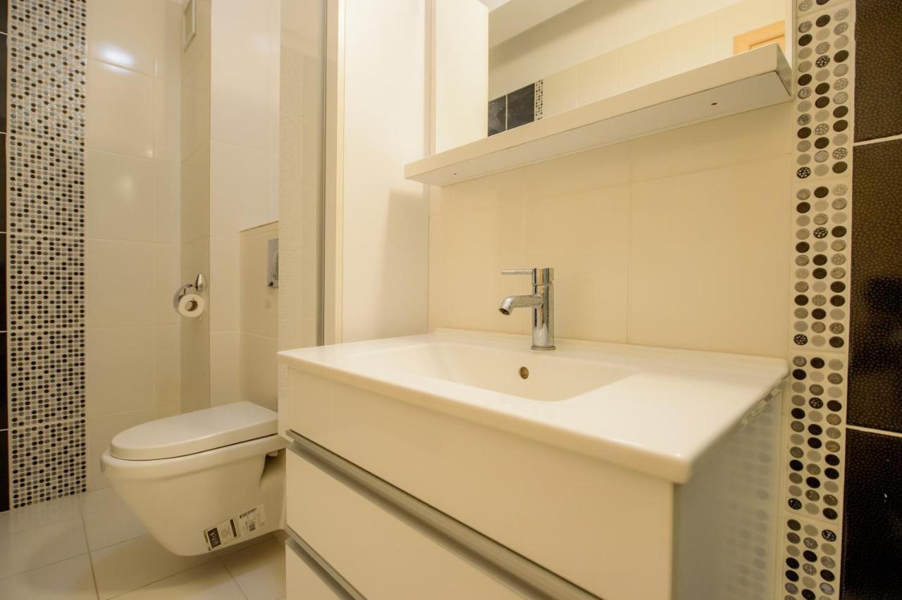Lake Apartments Solid Mamaia Kültér fotó